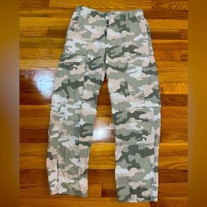 Edgy High Waisted Cargo Pants